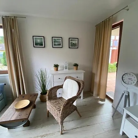 Lebski Apartament Osiedle Lebska Ostoja Apartment *